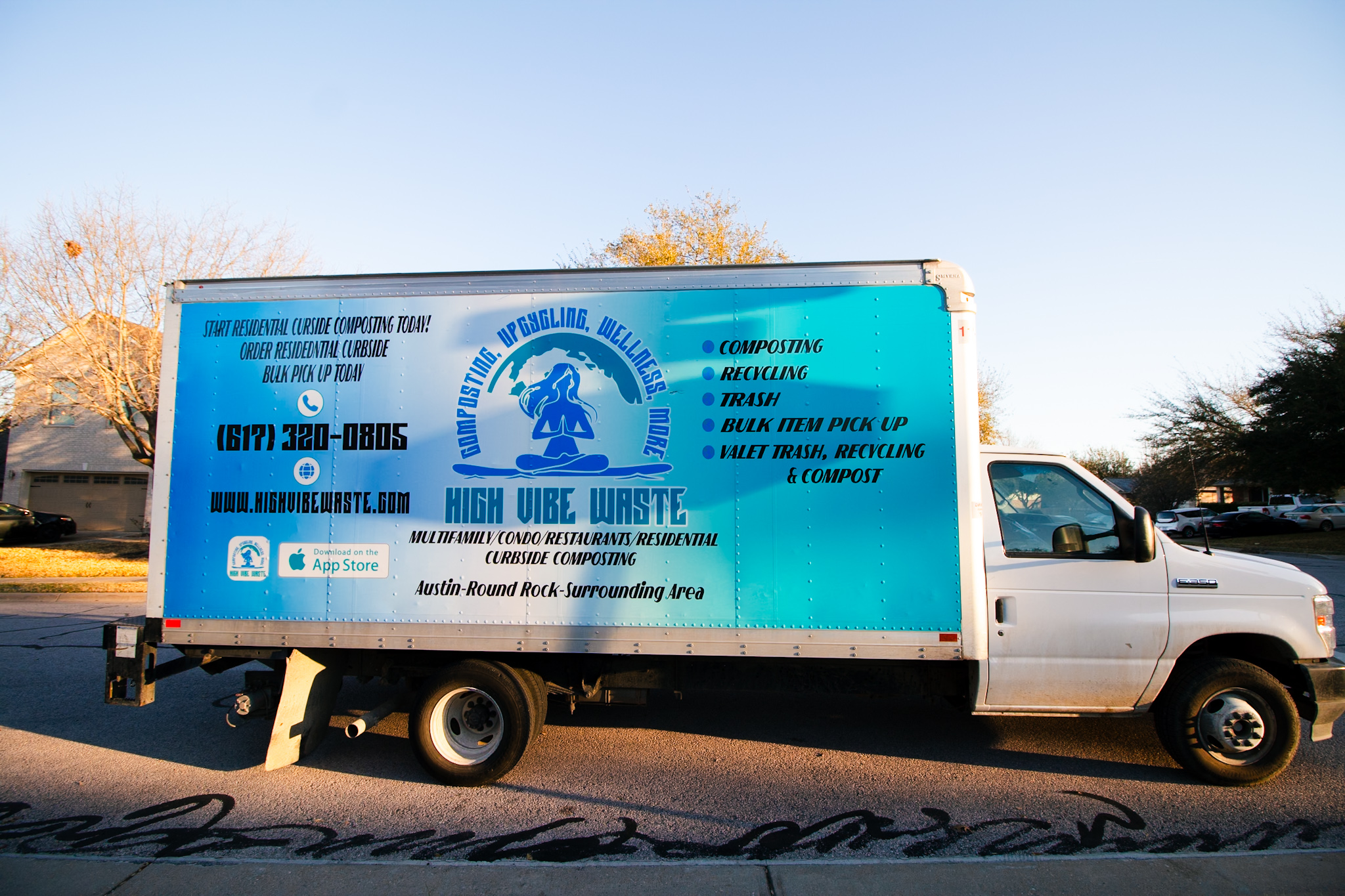 Curbside bulk pickup service